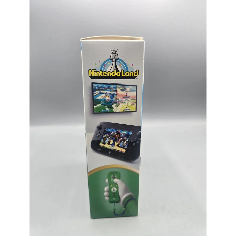 Nintendo Land Wii U Luigi Green Wii Remote Plus Controller Bundle Game CIB